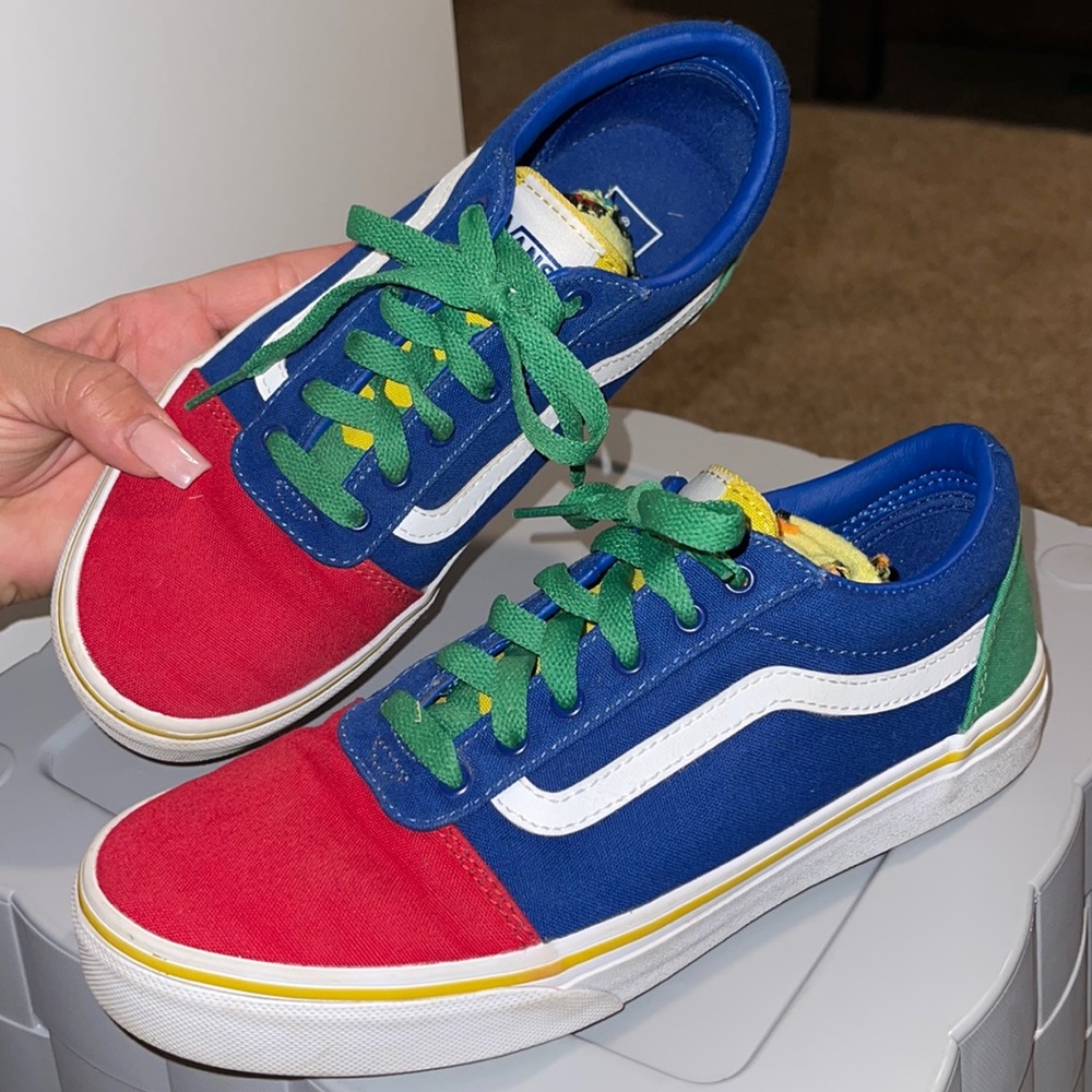 VANS color block shoe 5 youth